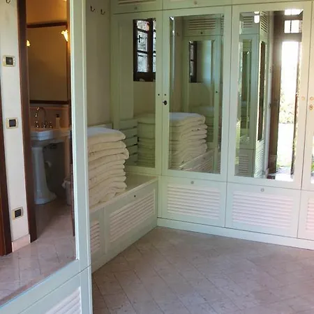 Relais Manerba Villa *